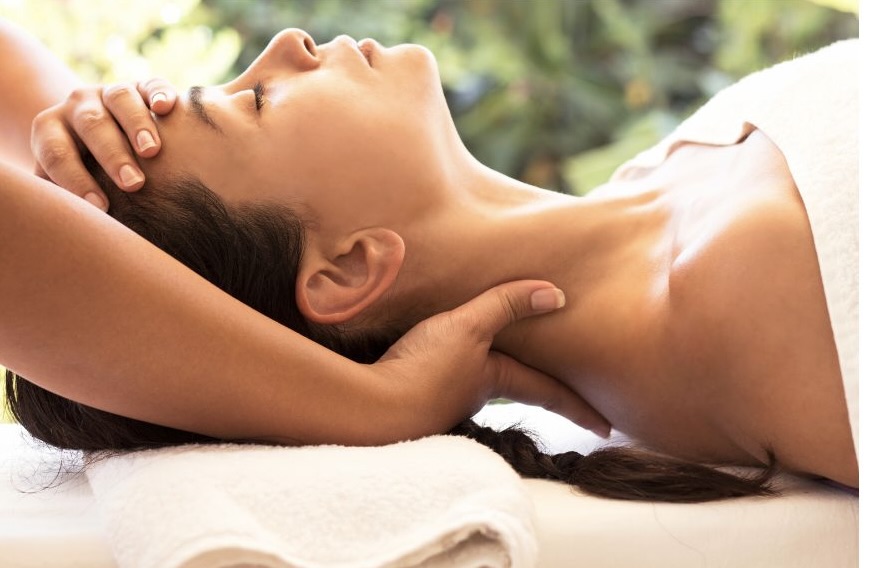 Massage relaxant anti stress chez Santal Evasion à Montreux